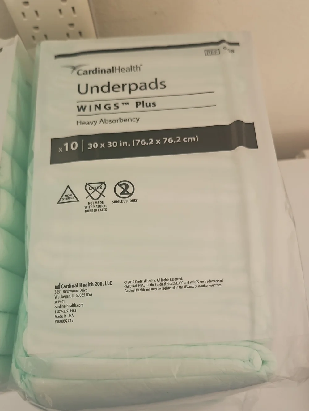 Cardinal Health Underpads For Pet Training 30'x30 Heavy ABSORBONG  4 PACKAGES